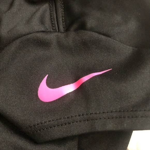 Nike Shirt - Picture 5 of 5